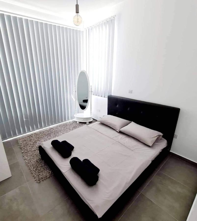 Leonidas Villa Paphos ภายนอก รูปภาพ